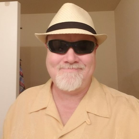 Meet your Posher, Glen - Picture 1 of 1